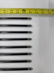 Lot Of 8 Outlaw 400 Spine Arrows – Short – Item 4307