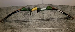 Vintage Martin Cougar Magnum M-15 Compound Bow, Case, Arrows & Many Accessories