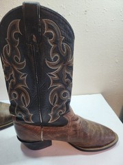 Tony Lama Men’s Brown Leather Western Boots, Size 8.5D, MPN RR4007