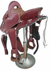 TRACKING ENDURANCE RACING LEATHER HORSE SADDLE ON FIBERGLASS TREE