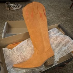 Dingo Thunder Road DI597 Orange Women’s Western Boots Size 10
