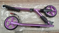 AUTOMOBILI LAMBORGHINI Kick ‘n’ Roll Scooter Purple