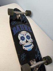 Vintage Bahne 34-1/2″ Long Skateboard Day of the Dead Skull Deck 65mm