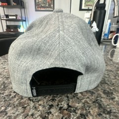 VANS Gray Snapback Cap Skateboarding Cotton Blend One Size Logo Hat