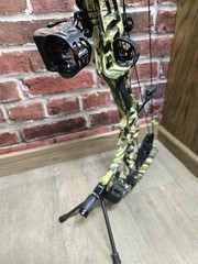 Hoyt VTM 31 Origin Camo, RH, 60-70 Lbs. 25-30 in. Loaded, Exellent Condition!