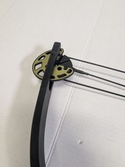 Barnett Tomcat Compound Bow Black Hunting Bow With Allen Camouflage Case Sight