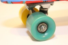 FRISKY Skateboard Mini Cruiser Penny Board Blue Multicolor Wheels