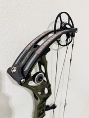 New RH Bowtech Virtue 60-70# Green