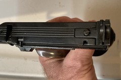 1960’s CROSMAN Model 600 .22 CO2 Semi-Automatic Pellet Air PISTOL – Works Great