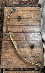 Vintage Browning Cobra Wood Compound Bow, 44″