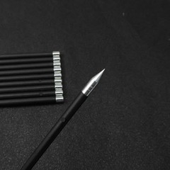 Black 16.5cm Carbon Mix Short Arrows – 6mm, Fletchless, Metal Tip for Slingshot