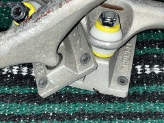 USA Made Thunder Skateboard Trucks with Bones Bushings