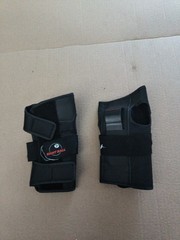Eight Ball Brand Wrist Protection Guards Skateboarding. Size 14 And Up.