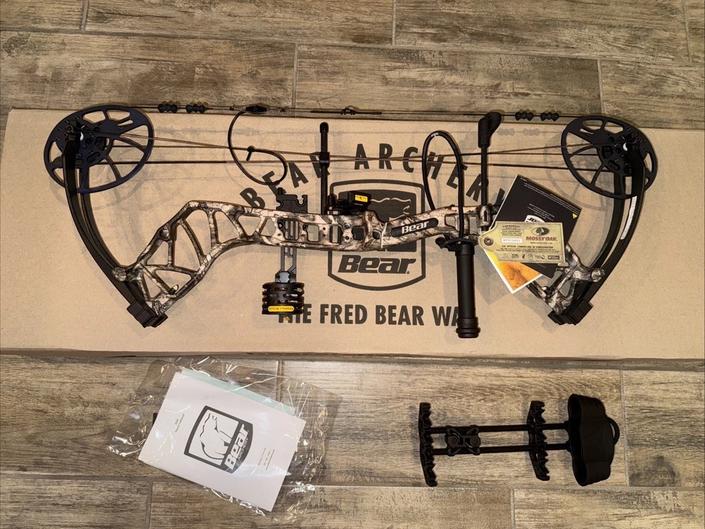 Bear Archery Adult Compound Bow, Legit RTH – AV13A21017R