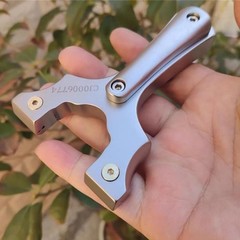 Stainless Steel Slingshot Suitable for Outdoor Sports Durable and Easy to Grip