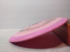 Discraft Avenger SS ESP Paul McBeth 5X Claw Pink 175 grams disc golf