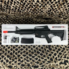 NEW ArmaLite M15 A4 Carbine AEG Airsoft Gun Value Pack (50023)