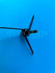 Turkey Head Hunting Point Archery Fixed Three Blade Broadheads 125 Grain 3 3/4″