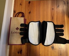 LeMieux ProStable Travel Boots Pair Black Size S with LeMieux Carry Bag- LikeNew