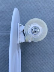 SWELL 22″ SKATEBOARD COMPLETE WHITE WASH GLOW In The Dark Light Up Wheels Video
