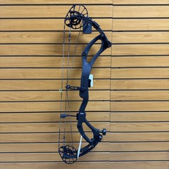 Item 3848 – PSE Archery Compound Bow – Sicario – RH – Black – #70 – 24.5”-30” DL