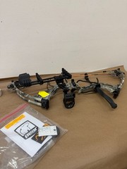 Bear Cruzer G2 compound bow, 26” draw, #70 pull RH