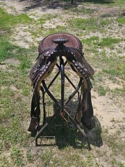 Circle Y Equitation/Show Saddle 16.5″