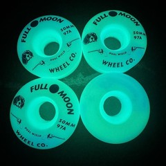Full🌑Moon 97A Dual Glow Swirl Dual Wield Park Shape Skateboard Wheels Brand New
