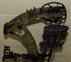 Loaded LEFT Handed Hoyt VTM 34 Bow Package- 55 to 65 lb – 26 to 31″ DL =Buckskin