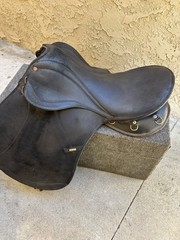 Wintec Pro 18” Dressage Equestrian Riding Saddle