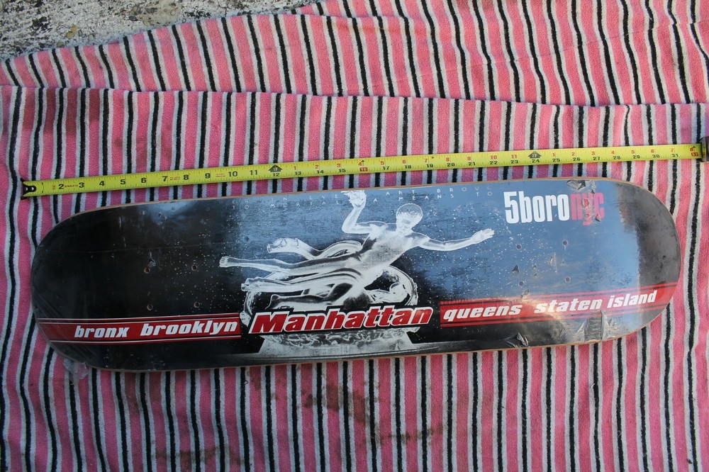 FIVE 5 BORO NYC Queens Staten New York Bronx 7.5x31in. Vintage SKATEBOARD DECK