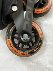 Rollerblade ‎071006001A1 Macroblade 80 Inline Skate, SIze 8 Black/Orange