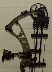 Loaded LEFT Handed Hoyt VTM 34 Bow Package- 55 to 65 lb – 26 to 31″ DL =Buckskin