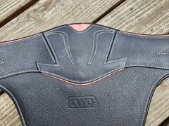 CWD Black/Pink Sport Color Anatomic Stud Belly Guard Jump Girth 50″/125cm NWOT