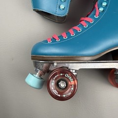 Riedell Womens Outdoor Roller Skates Quad Orbit Size 7 Lagoon Multi Blue Pink