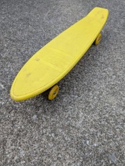 Vintage Variflex Vinyl Skateboard 23in 1980s Retro Original Chucks wheels