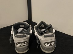 Q-AND Gray Low Top Skateboarding Sneakers Shoes US men’s 8 size (D, M)