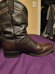 Vintage Tony Lama 2032 Shrunken Bull Shoulder Cowboy Boots Men’s US Size 10EE