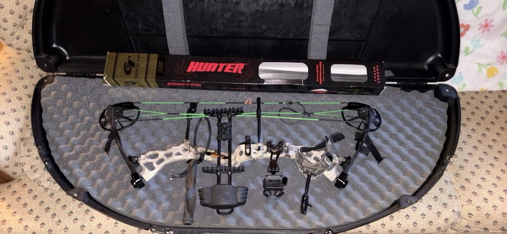 Bear Archery Vast RTH Compound-Bow Package – AV02A210A7R