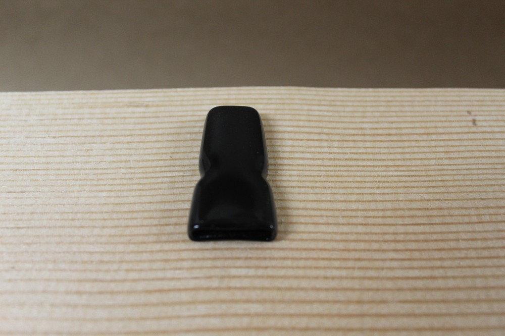 Rubber Bow Tip Protector – Longbow or Recurve #1 Bow Tip Protector