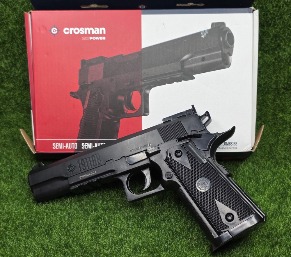 Crosman #40001 1911BB 480fps CO2 Semi-Auto BB Pistol w/ 20 Round Magazine
