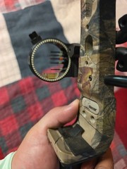 BEAR MAULER COMPOUND HUNTING BOW RIGHT HAND ARCHERY BOW REALTREE APG CAMO