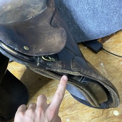Albion Horse Saddle 16.5 M Brown Leather Made In England – * Some Damage *