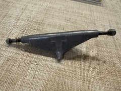 Vintage Tracker Trucks Street Track 9″ Skateboard Truck Hangers Raw NOS