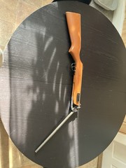 Chinese B2 pellet rifle. Break-barrel single shot. Missing front barrel sight.