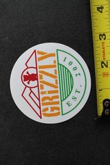 GRIZZLY Skateboard Griptape Bear Mountain Est 2001 Z47A OG Skateboarding STICKER