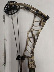 2019 Hoyt Helix Ultra SubAlpine Camo Compound Bow! RH 27-30″ 50-60lb.