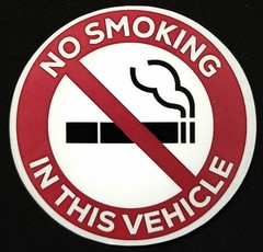 SMOKING STICKER «NO CIGARETTE IN VEHICLE» 3 INCH ROUND GLOSSY