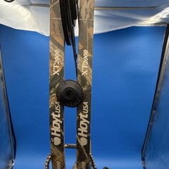 Hoyt XT2000 Compound Bow Brown/Black Camo, XT2000 MPN, Model for Men
