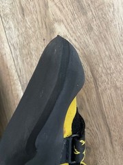 La Sportiva Miura VS Rock Climbing Shoes Men’s US 11.5 / EU 45, Yellow/Black